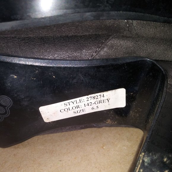 Gray Suede Long Heeled Boots Size 6.5 - Picture 5 of 5